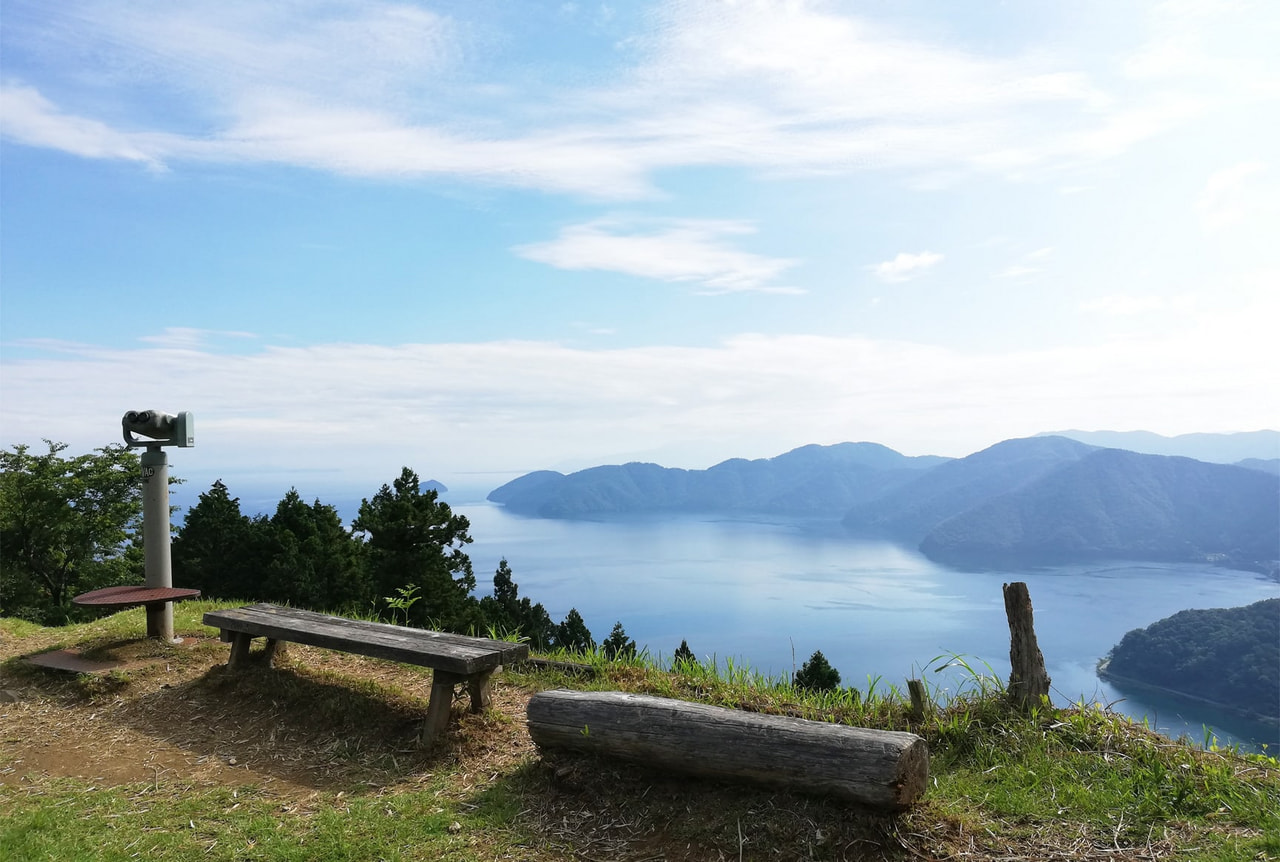 賤ヶ岳山頂からの景色